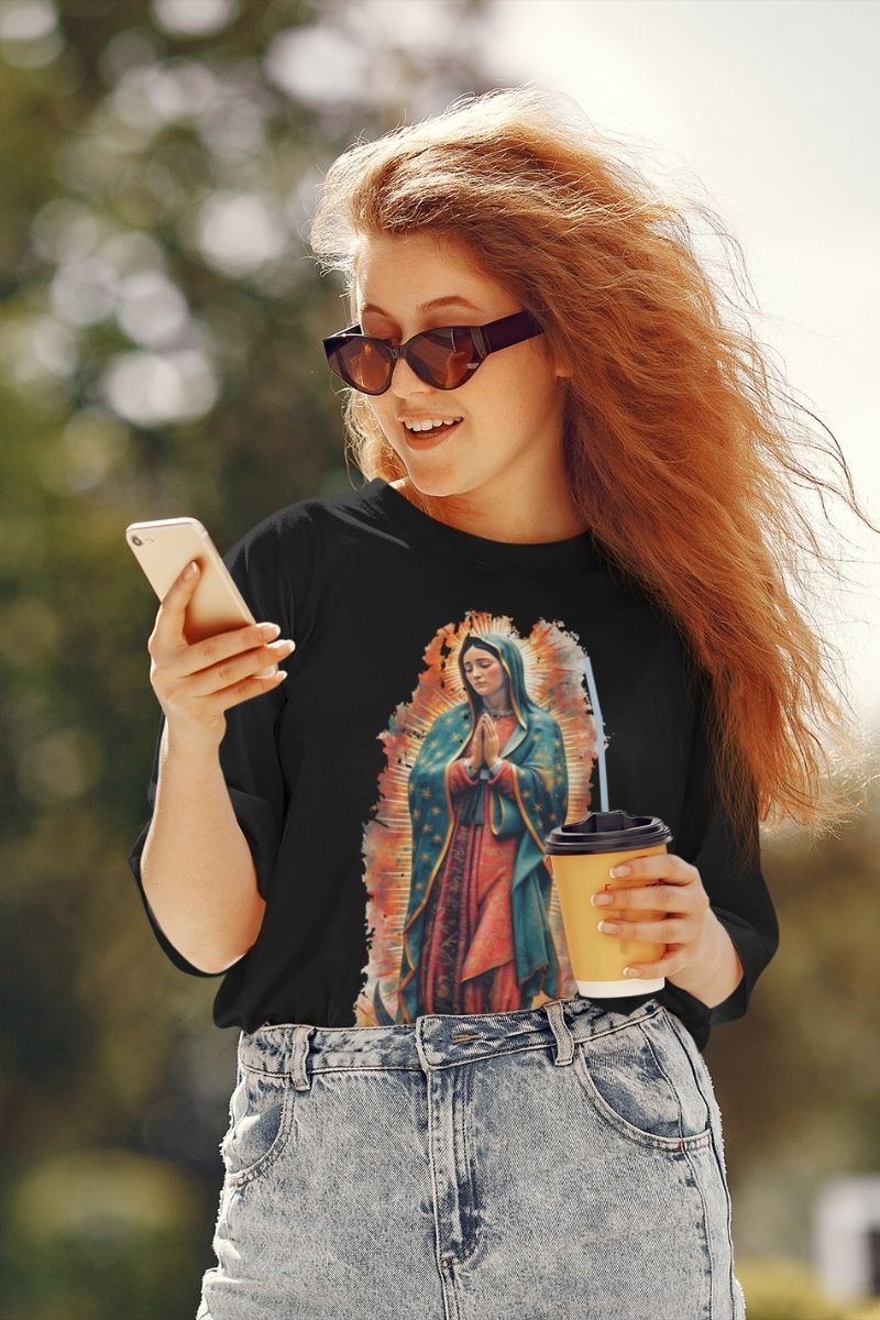Oversize Koszulka - Matka Boża z Guadalupe - Vera Via  zdjęcie 3